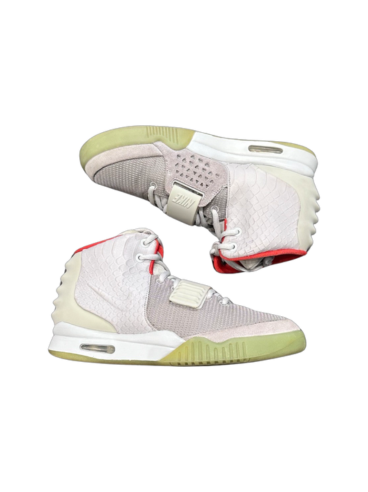 Nike Air Yeezy 2 Pure Platinum (Worn)